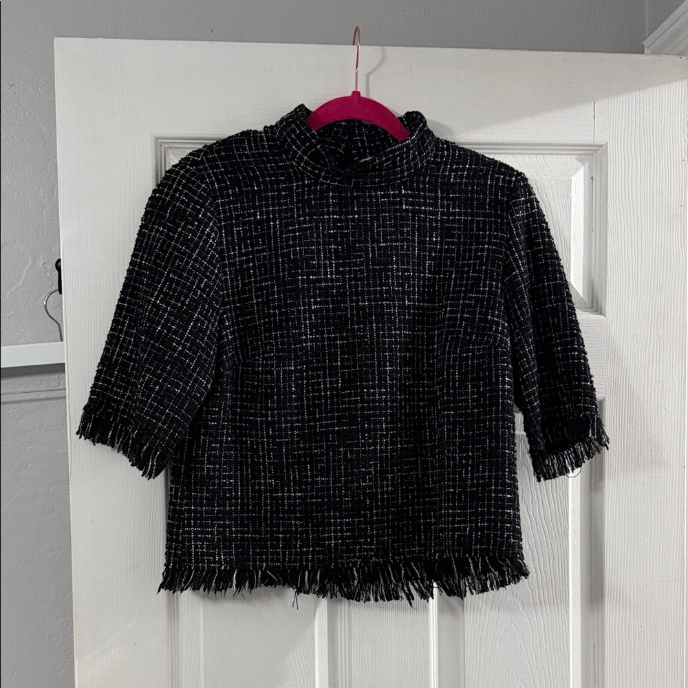 ZARA Black Tweed Fringe Short Sleeve Top with White Threading